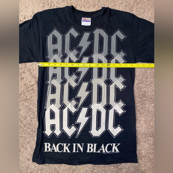 Vintage AC/DC Back In Black Tour Shirt Adult Mens Size Small Cotton Music Logo - Picture 7 of 10